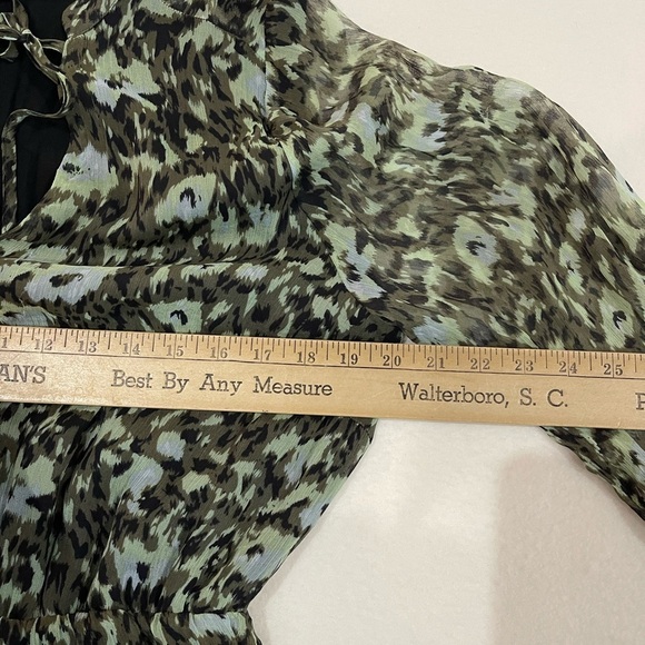 Chiffon Animal Print Dress - Picture 6 of 9